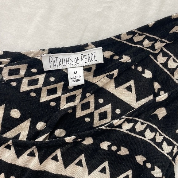 Patrons of Peace Women’s Black Tribal Print Dress w/ Back Cut Out - Size Medium - Picture 5 of 9